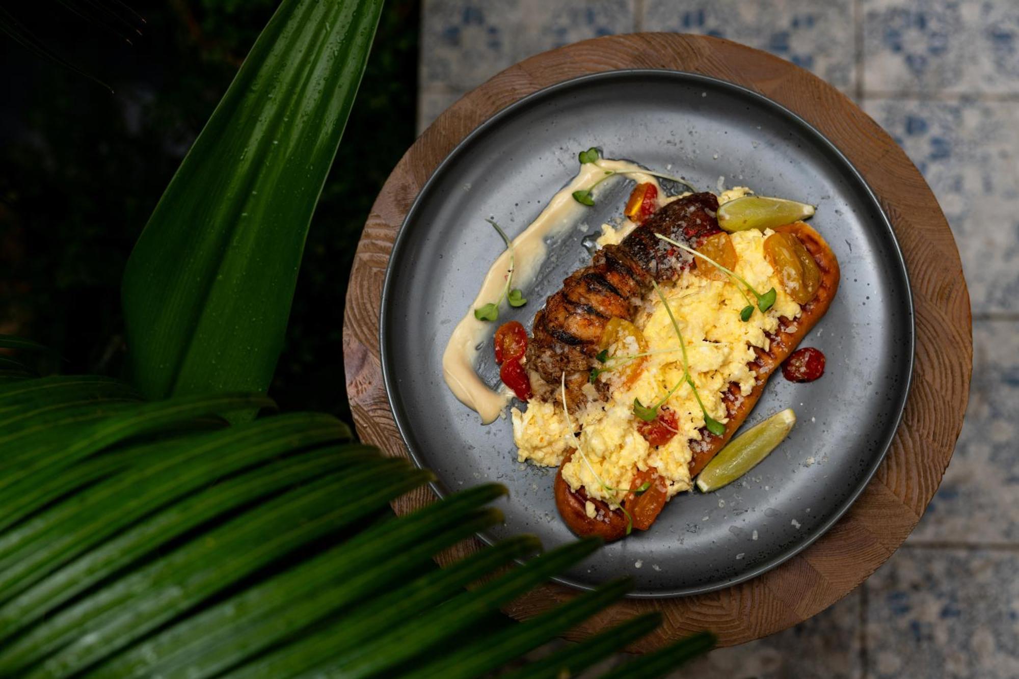 The Neela Boutique Hotel Stone Town ザンジバルシティ エクステリア 写真