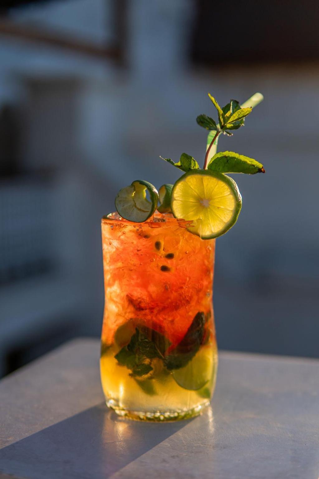 The Neela Boutique Hotel Stone Town ザンジバルシティ エクステリア 写真