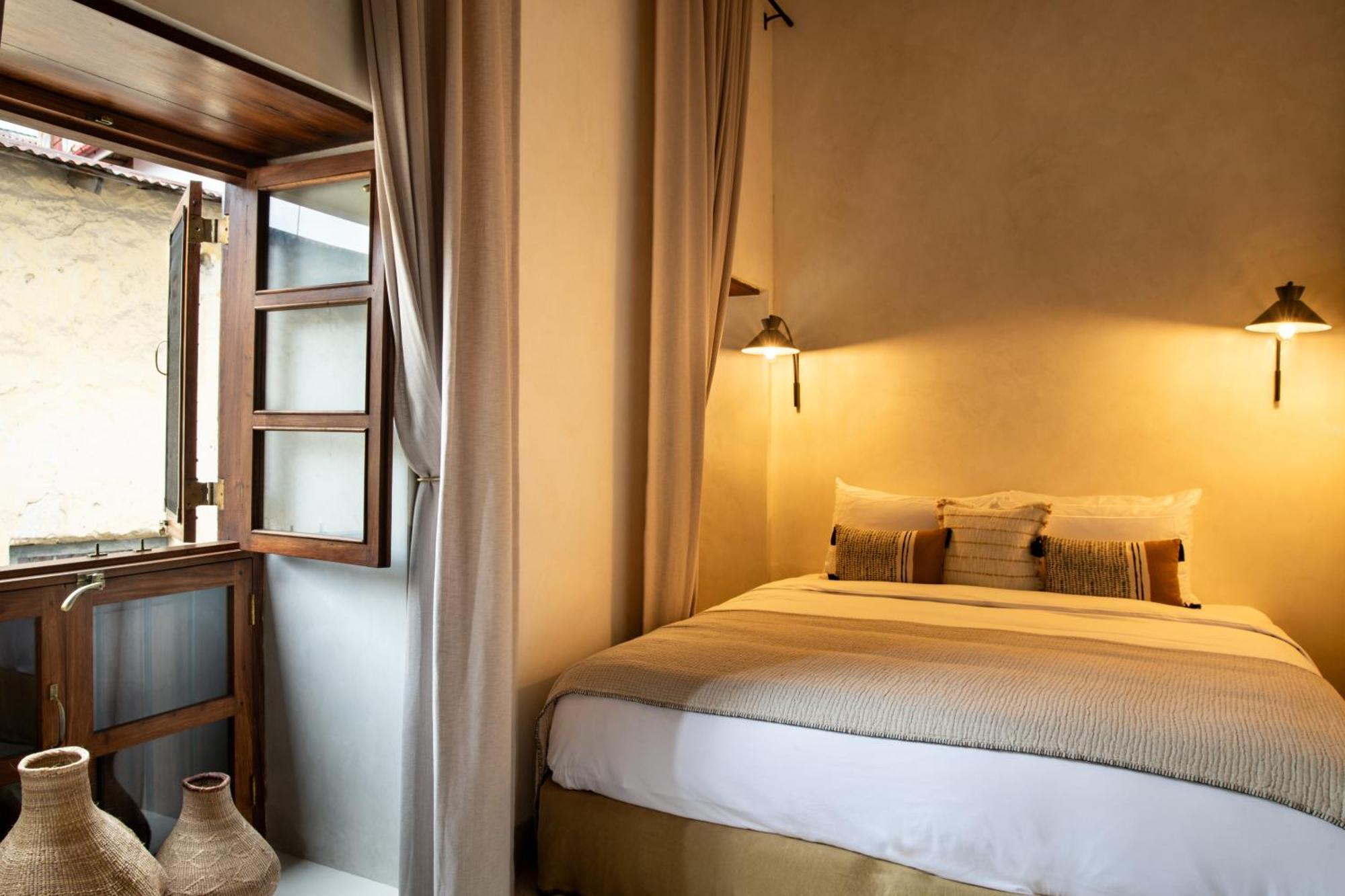 The Neela Boutique Hotel Stone Town ザンジバルシティ エクステリア 写真