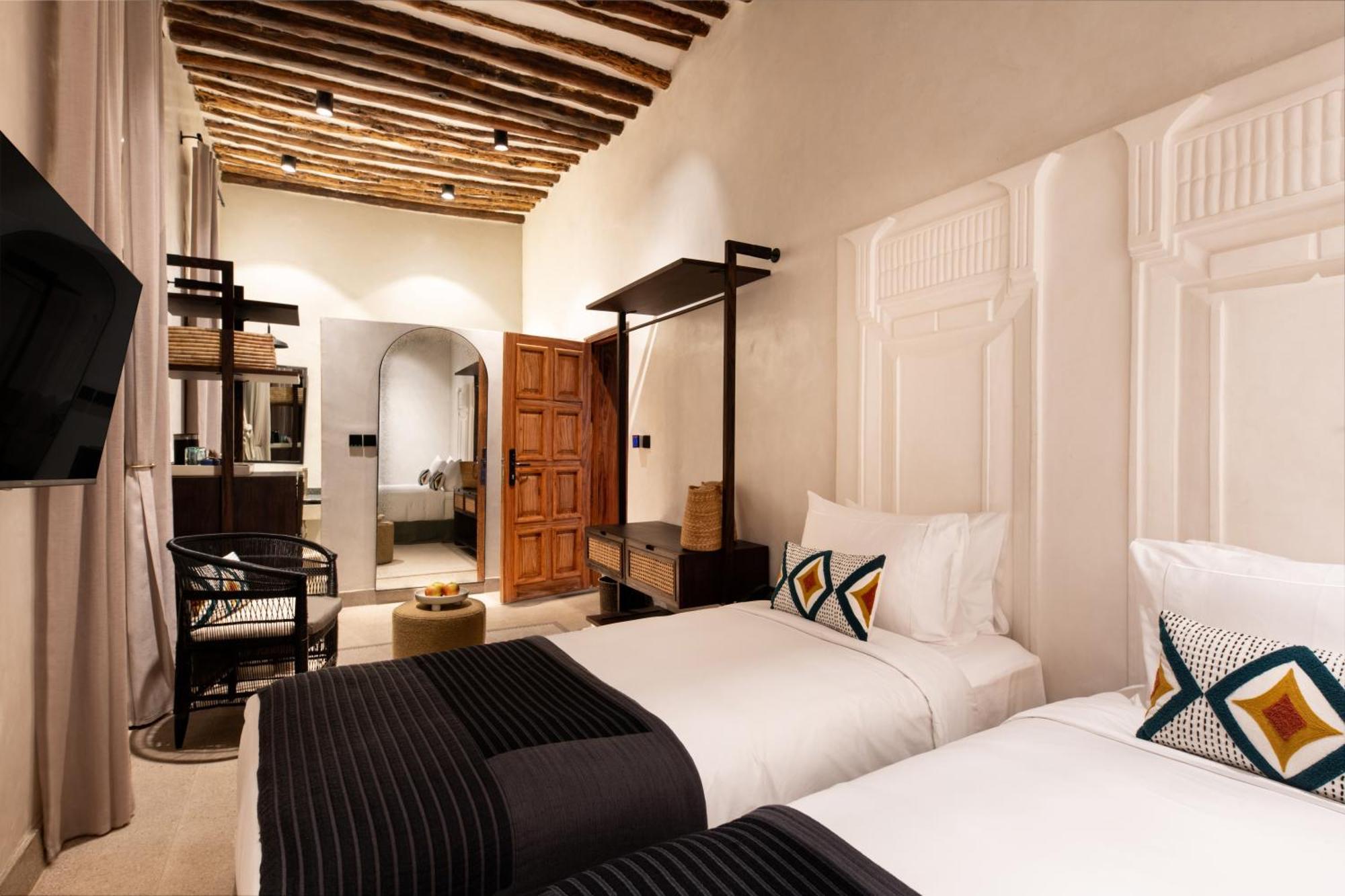 The Neela Boutique Hotel Stone Town ザンジバルシティ エクステリア 写真