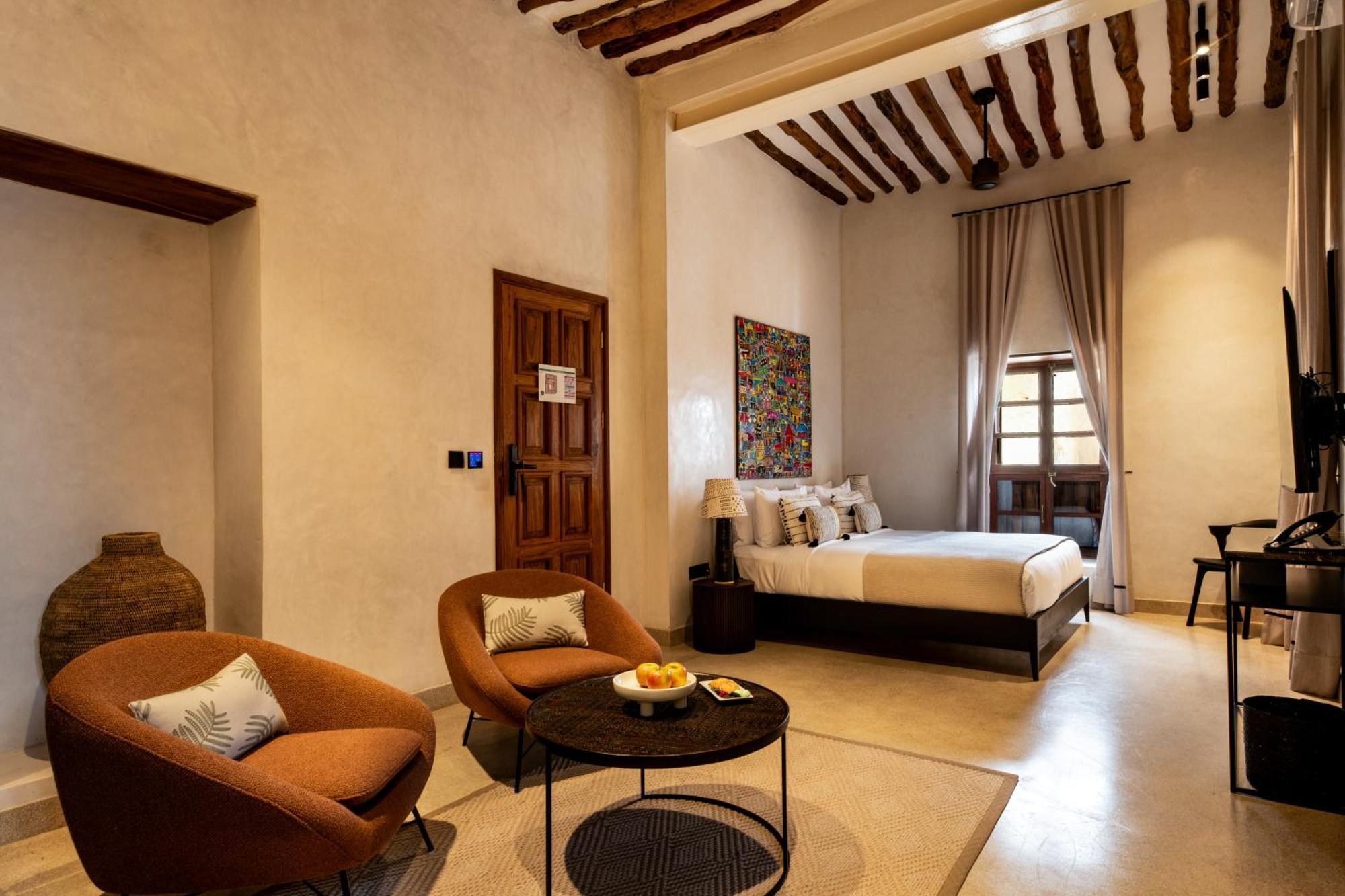 The Neela Boutique Hotel Stone Town ザンジバルシティ エクステリア 写真