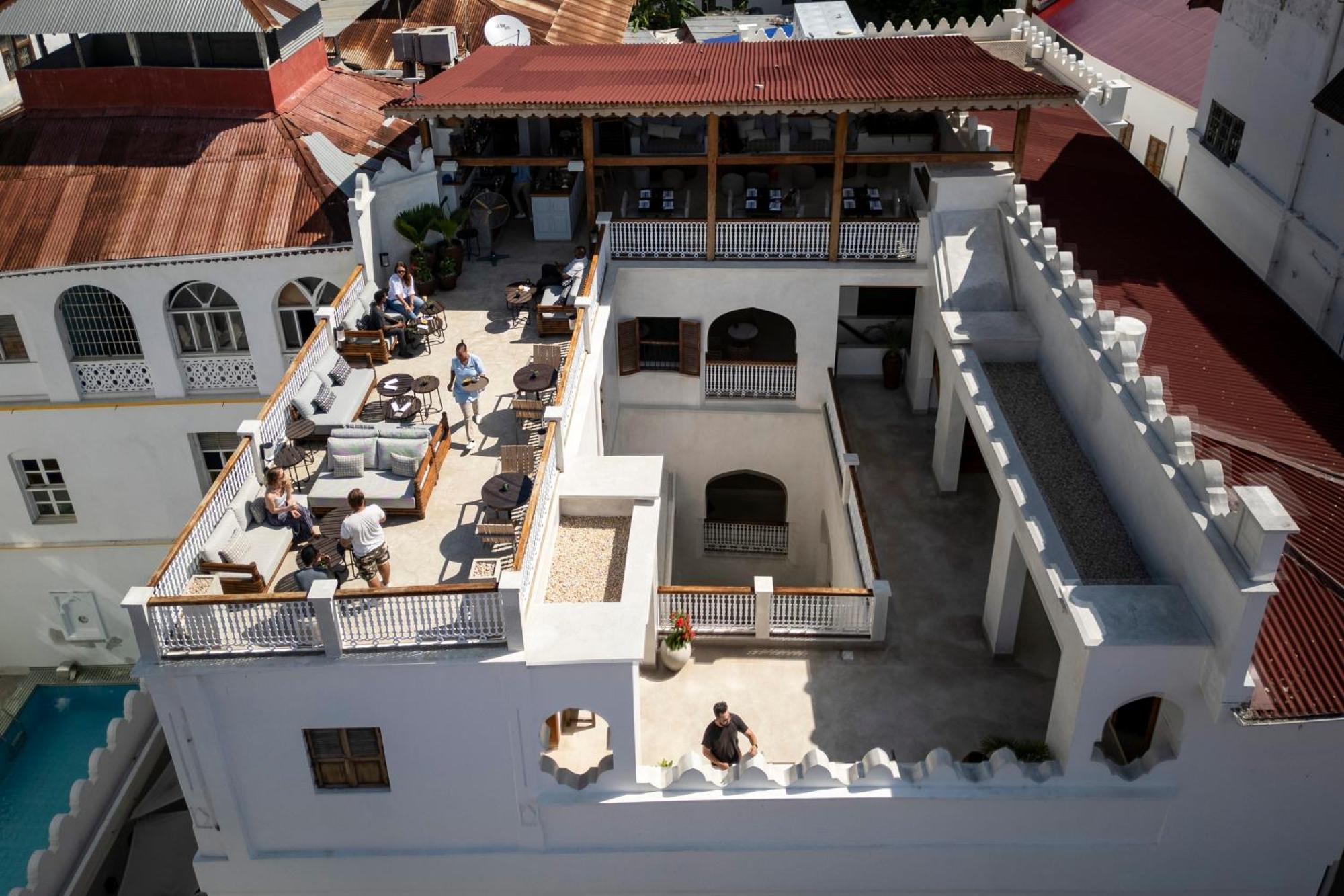 The Neela Boutique Hotel Stone Town ザンジバルシティ エクステリア 写真