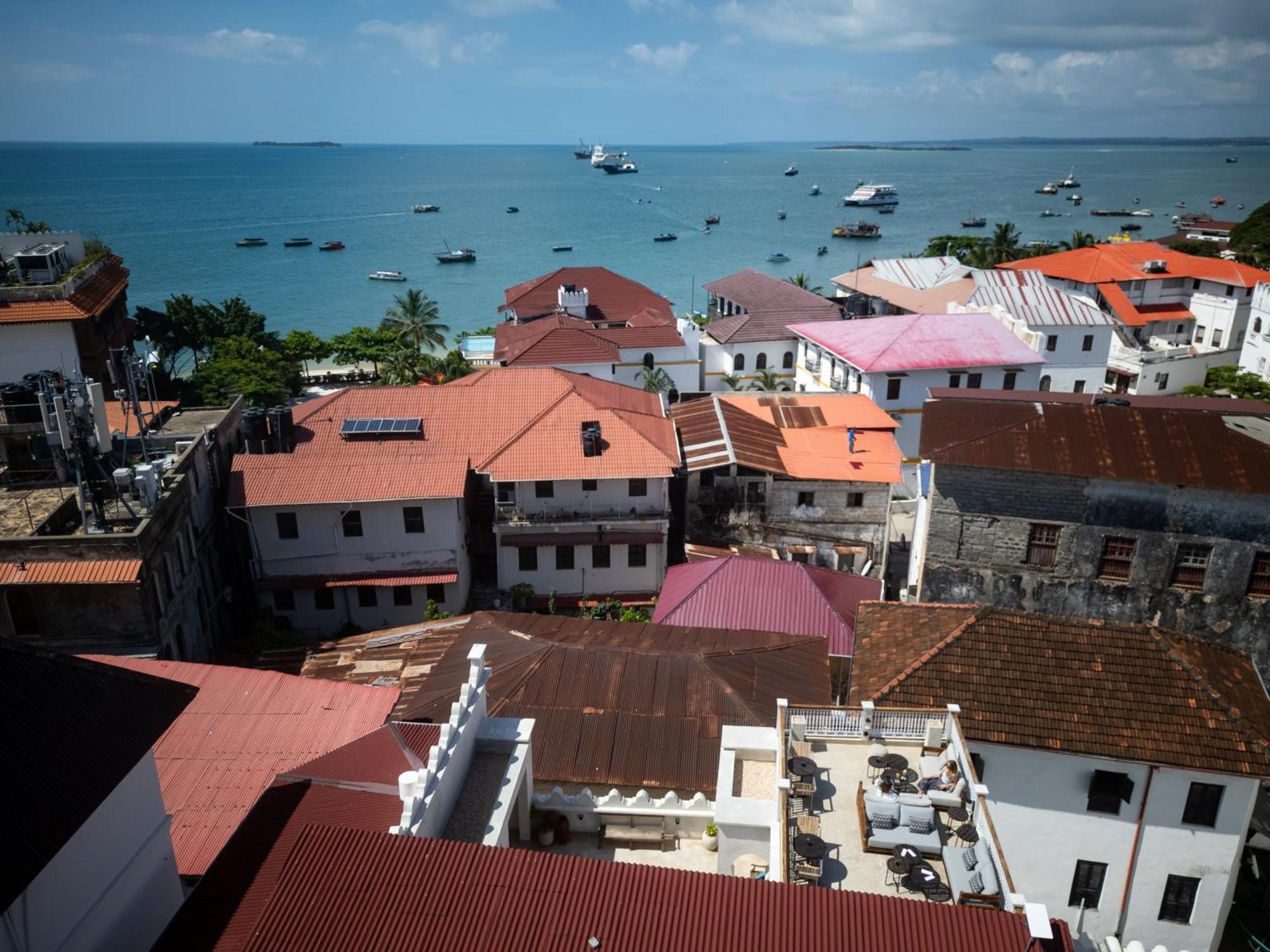 The Neela Boutique Hotel Stone Town ザンジバルシティ エクステリア 写真
