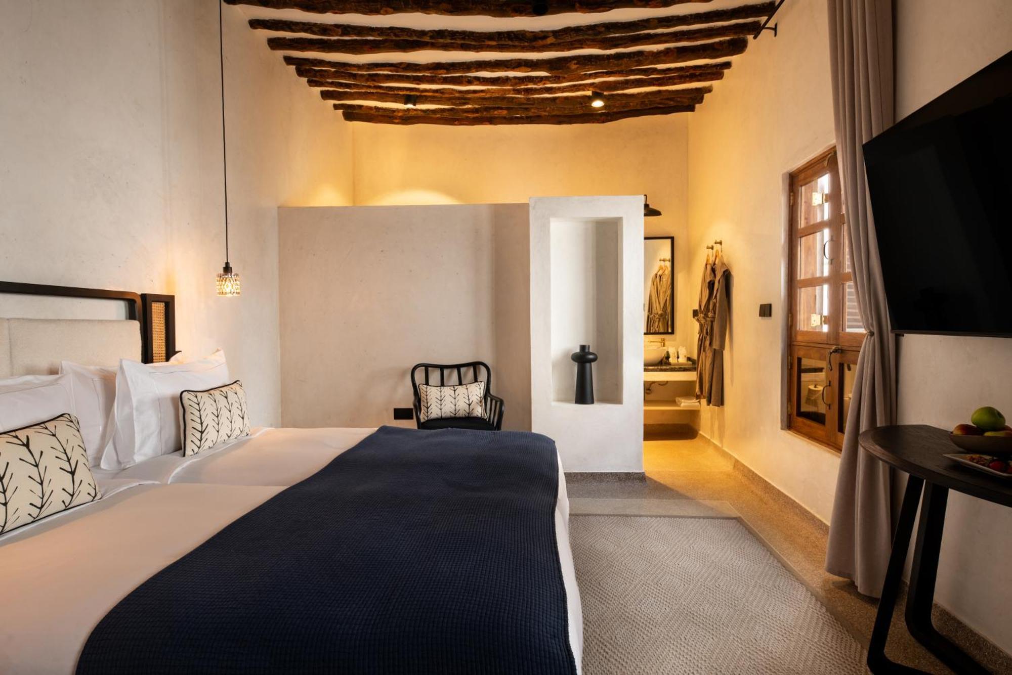 The Neela Boutique Hotel Stone Town ザンジバルシティ 部屋 写真